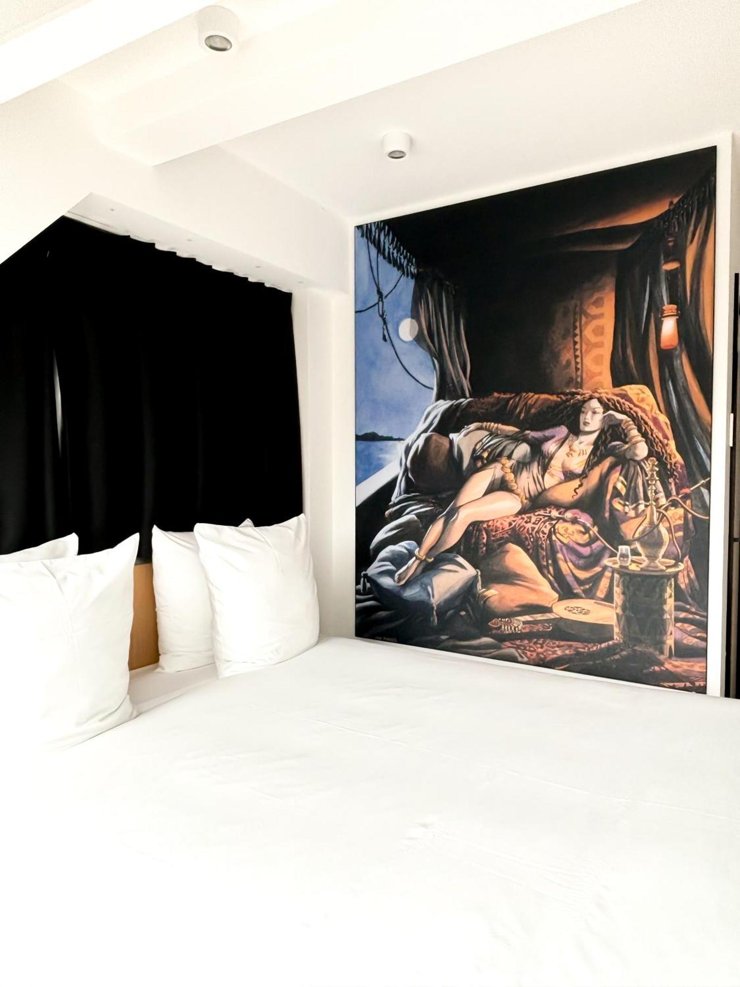 Comic Art Hotel Gent Exteriör bild